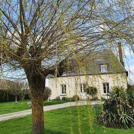 Au Petit Paradis Sainte-Gauburge-Sainte-Colombe Экстерьер фото