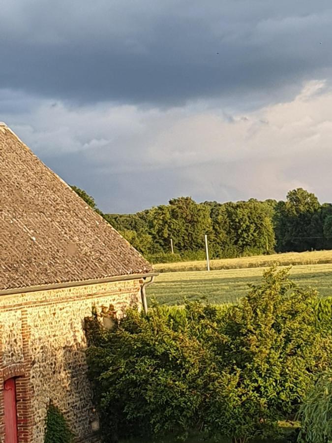 Au Petit Paradis Sainte-Gauburge-Sainte-Colombe Экстерьер фото